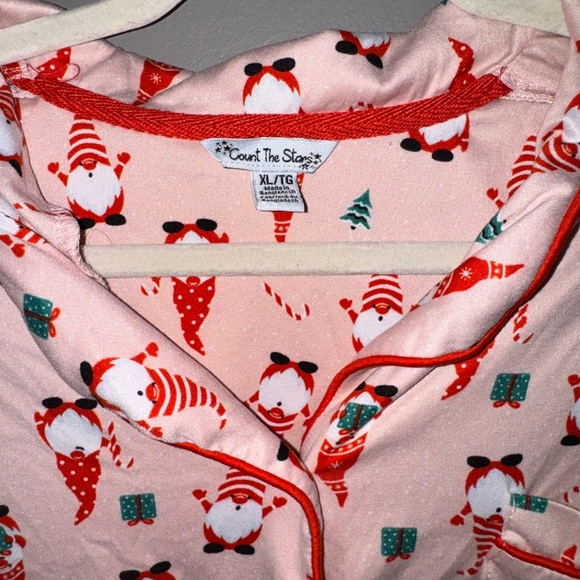 Count the Stars Gnome Christmas Pajamas - Picture 4 of 6